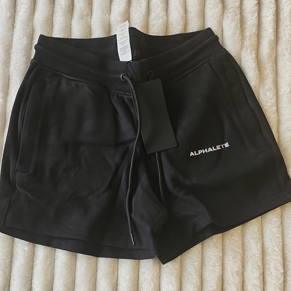NWT Alphalete Essential Core  Women's Black Shorts